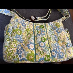 Vera Bradley On The Go Crossbody Vintage  English Meadow 2011
